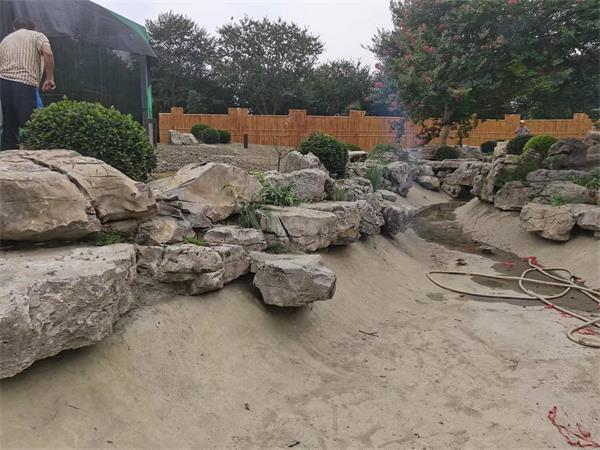成都(dōu)園林(lín)噴霧設備
